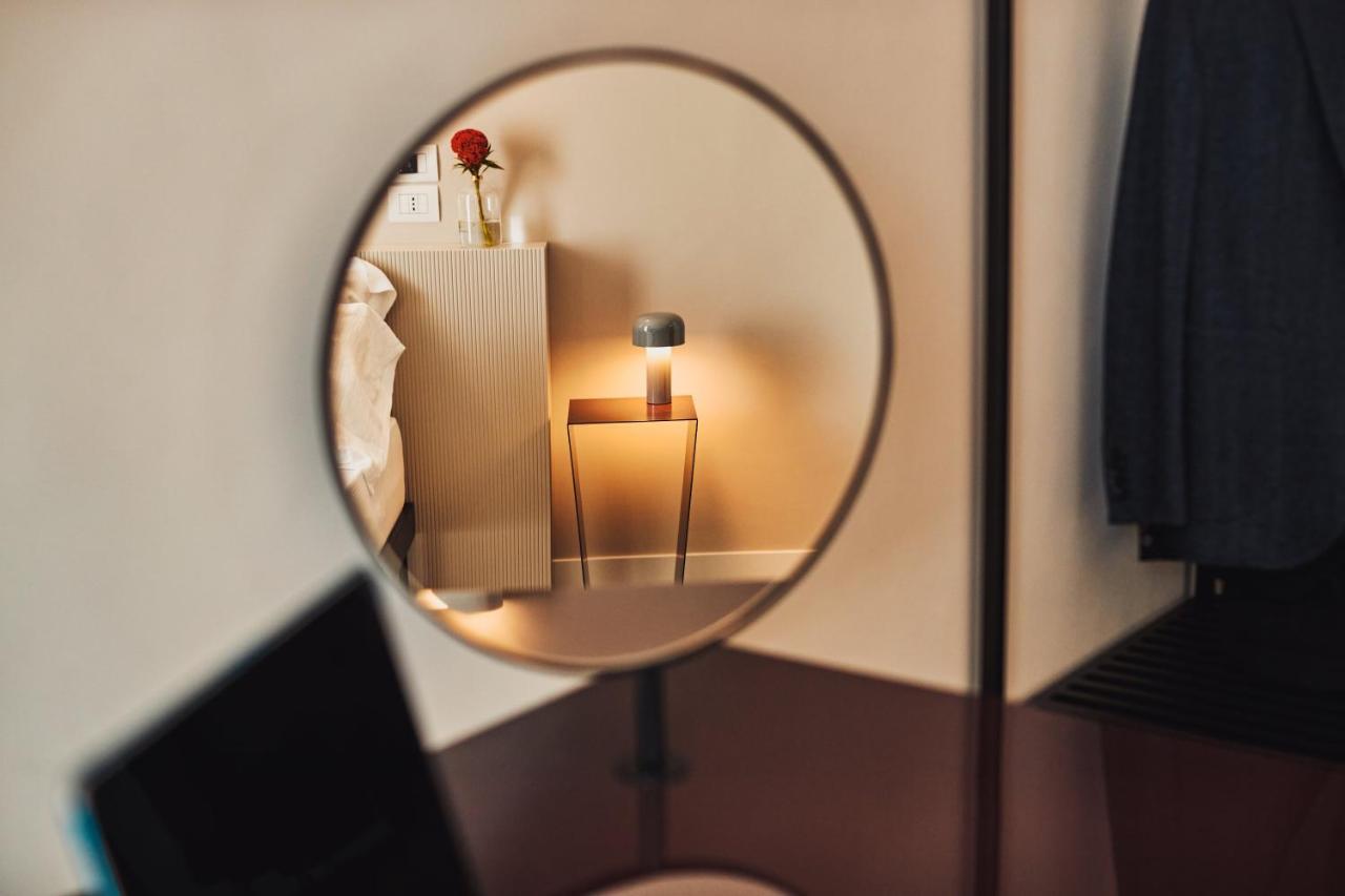 Hotel Volante Urban Design 3*